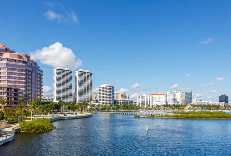 West Palm Beach, FL skyline